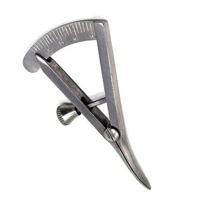 Stylo marqueur cutané en acier inoxydable pour chirurgie plastique avec calibre, outil chirurgical réutilisable pour usage hospitalier, calibre par Grip Surgical - Product Image 1