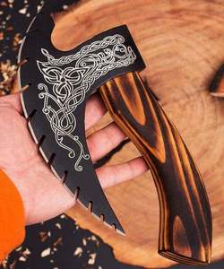 Cortador de Pizza de Acero al Carbono de Alta Calidad, Forjado a Mano, Diseño de Hacha Vikinga Grabado, Fácil de Cortar, con Funda de Cuero DIY - Product Image 3