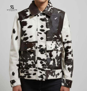 Chaqueta de Cuero con Pelo de Vaca para Hombre, Hecha a Medida, con Paneles Texturizados y Confección Moderna, Proveedor OEM 2026 - Product Image 1