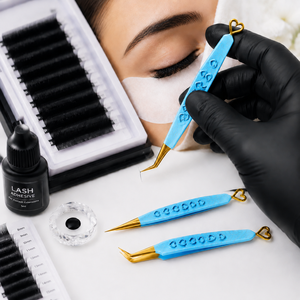 แหนบดัดขนตาสีฟ้าอ่อน ลายหัวใจ ปลายเคลือบทอง สำหรับต่อขนตาอย่างแม่นยำ - Product Image 4