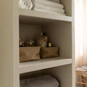 Colonne de salle de bain Vandana Ultra Vesta en bois effet béton et bois d'acacia - Product Image 4