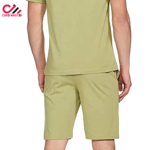 ชุดเซ็ตเสื้อยืดและกางเกงขาสั้นสองชิ้นสำหรับผู้ชาย สไตล์สตรีทแวร์ ชุดฤดูร้อน เสื้อยืดและกางเกงขาสั้นแบบยูนิเซ็กซ์ ระบายอากาศได้ดี ชุดฤดูร้อนแบบสั่งทำได้ - Product Image 4
