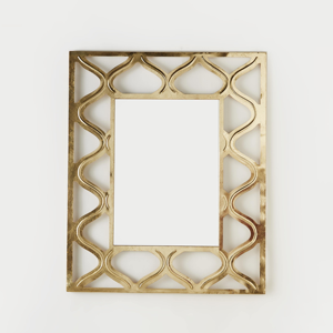 Modern Gold Vintage Retro Decorative Metal Resin Photo <b>Frame</b> <b>Square</b> Rectangular Shape for Home Use for Birthday Ramadan Hanging - Product Image 2