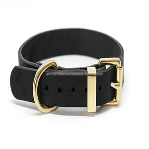 Collar de cuero para perro, accesorio con remaches chapados en oro y negro, elegante, precio al por mayor - Product Image 5