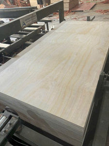 Mejor Precio: Lámina de Contrachapado de Pino Grado Embalaje 4x8, Contrachapado Combinado de Pino con Superficie Sin Acabado, 5mm 6mm 7mm 8mm, Contrachapado Crudo - Product Image 4