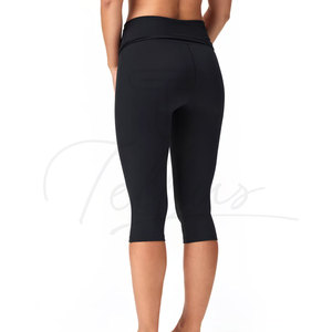 Shorts Capri sans coutures pour femme, noir uni, longueur genou, extensibles dans quatre directions, en Spandex et Nylon, séchage rapide, effet ventre plat - Product Image 1