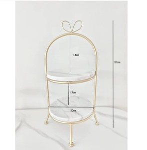 Support à gâteau ovale à deux niveaux avec plateau en marbre, cadre en métal doré, style glamour, présentoir à desserts pour fêtes - Product Image 1