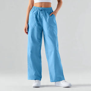 Pantalon de travail médical type jogger pour infirmières et personnel hospitalier - Product Image 2