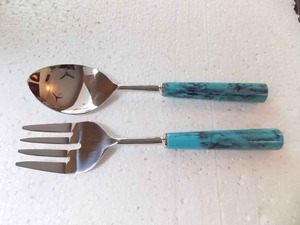 Juego de Cucharas para Servir Ensaladas de Acero Inoxidable Ecológicas con Mangos Decorativos de Resina para un Uso Elegante en la Cocina y la Mesa - Product Image 6