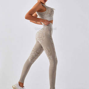 Conjunto de Shorts Deportivos de Cintura Alta para Mujer, Control Abdominal, Nuevo Estilo, Secado Rápido Frontal, Ajuste Ceñido, Transpirables para Correr 2026 - Product Image 3