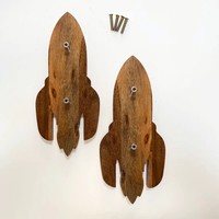 Tiradores y manijas artesanales modernos de madera de acacia con forma de cohete para puertas, cajones, cómodas y armarios de cuarto de niños