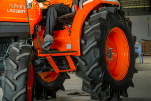 Tracteur L5228 2025, moteur diesel 52 CV, 4 roues motrices, machine agricole, puissance forte et efficace pour la culture - Product Image 4