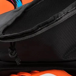 Sac à dos de sport en nylon noir avec compartiment pour ballon, capacité 30-40L pour le rangement de matériel de football - Product Image 4