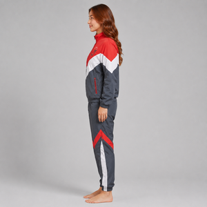 Ensemble de survêtement coupe-vent tendance pour femme – Confortable, respirant, écologique, tenue décontractée - Product Image 2