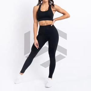 เลกกิ้งและบราพิมพ์ลายดอกไม้แบบกำหนดเอง ขายส่ง เลกกิ้งออกกำลังกายผ้าโพลีเอสเตอร์ผสมสแปนเด็กซ์สำหรับผู้หญิง ชุดโยคะ - Product Image 3