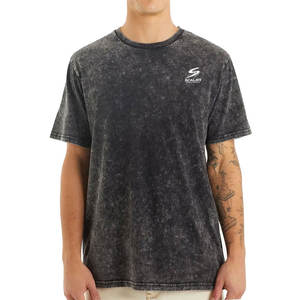 Camiseta Cómoda de Uso Diario con Lavado Ácido para Hombre, Tela de Algodón Suave Lavada, Material Transpirable, Ideal para la Moda de Verano - Product Image 1