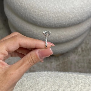 Anillo de Compromiso Clásico con Cristal de Corte Brillante Redondo, Engaste de Puntas, Engaste de Bisel, Diseño Floral para Fiesta, Joyería Fina para Mujer - Product Image 5