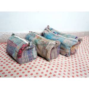 Lot de 3 trousses de toilette matelassées vintage en coton 100 % avec fermeture éclair et pompons, grand format, écologiques et portables pour femmes - Product Image 2