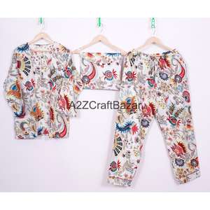 ชุดนอนผู้หญิงดีไซน์พรีเมียม ผ้าฝ้ายแท้ 100% ชุด 2 ชิ้น สำหรับฤดูใบไม้ร่วง คอกลม แขนยาว เนื้อผ้านุ่ม ระบายอากาศได้ดี - Product Image 1