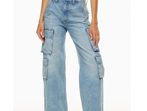 Jean Bootcut Femme Taille Basse en Denim Extensible, Coupe Évasée, Pantalon Décontracté, Vêtement de Mode Moderne pour Femme, Confortable, Vente en Gros - Product Image 1