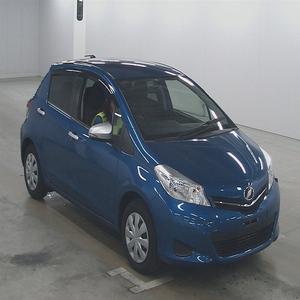 Venta al por Mayor de Autos Usados Toyota Vitz, Seminuevos y Nuevos en Excelentes Condiciones, Entrega Rápida, Disponibles en Stock, Buen Estado, Funcionando - Product Image 3
