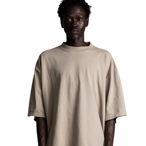 T-shirt Homme Oversize Col Rond Manches Courtes Évasées Épaules Tombantes Coupe Boxy Décontracté Streetwear Vente en Gros Personnalisé Coton Haut de Gamme - Product Image 3