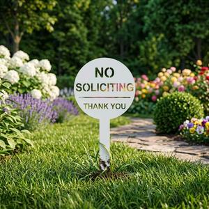Panneau de jardin en métal « Pas de sollicitations » blanc, ornement artificiel résistant aux intempéries, piquet de jardin extérieur personnalisé, revêtement en poudre - Product Image 1