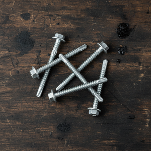 Tornillos Autorroscantes con Cabeza de Lavabo Fabricados en Vietnam - Fijaciones para Techos de Acero al Carbono Galvanizado al por Mayor - Product Image 5