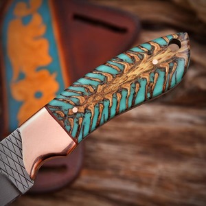 Cuchillo Vaquero Hecho a Mano de Acero D2, Mango de Piña, Funda de Cuero Tipo Pancake, Regalo para Ocasiones Especiales - Product Image 6