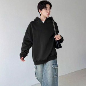 เสื้อฮู้ดดี้ผู้ชายทรงโอเวอร์ไซส์ ไหล่ตก ผ้าคอตตอนฟลีซเนื้อหนา พิมพ์ลาย สไตล์สตรีทแวร์ แบบสวมหัว - Product Image 1