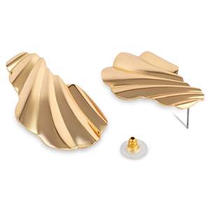 ต่างหูแฟชั่นแบบติดหูสีทอง ดีไซน์เก๋ไก๋แบบห้อย - Product Image 3