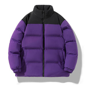 Veste matelassée personnalisée avec patch, fabriquée par un fabricant de vestes matelassées à faible MOQ pour les marques de vêtements. - Product Image 5