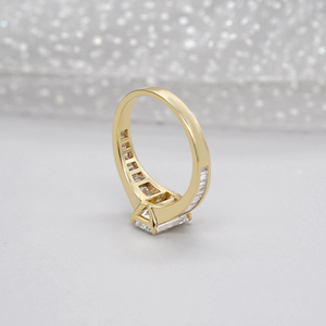 Anillo de Diamantes en Oro Blanco con Corte Esmeralda de 3.70ct, Joyería de Compromiso y Boda con Diamantes Cultivados en Laboratorio, Chapado en Oro de 14k, Vermeil Eternity - Product Image 3