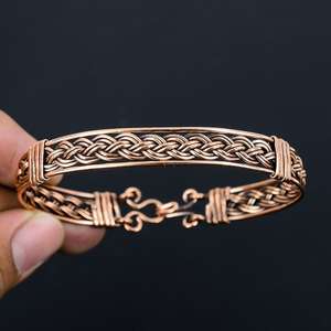 Brazalete de cobre envuelto en alambre para hombre, brazalete unisex, brazalete de cobre oxidado, brazalete para regalo - Product Image 1