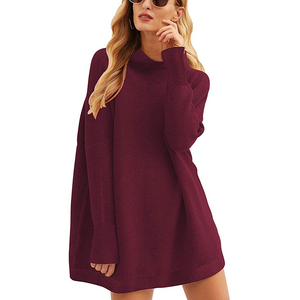 Sweat-shirt à capuche personnalisé OEM pour femmes, pull bordeaux à manches longues et col montant, avec logo brodé, fabricant de sweats à logo personnalisé - Product Image 4