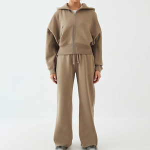 Fabricante de chándales personalizados para mujer, chándal de poliéster, ropa deportiva de marca privada para mujer, MOQ bajo, comprador global - Product Image 5