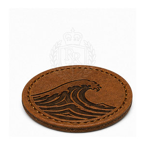 Écussons en cuir personnalisés avec logo en relief, qualité supérieure, accessoires pour vêtements, vente en gros directe usine - Product Image 3