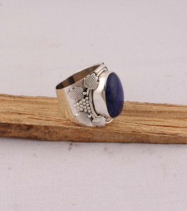 Wholesale 925 Sterling Silver <b>Lapis</b> <b>Lazuli</b> <b>Ring</b> Natural Blue <b>Lapis</b> Gemstone <b>Ring</b> Jewelry Manufacturer S925 Silver <b>Lapis</b> <b>Ring</b> - Product Image 5