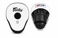 Mitaines de frappe GWE-FFM-0019 de qualité supérieure en cuir véritable, protection ultime profilée pour l'entraînement de boxe, kickboxing, Muay Thai, personnalisables
