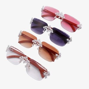 Lunettes de soleil unisexes légères à monture carrée en cristal glacé, branches en bois, design de créateur, pour la mode, les fêtes, les occasions décontractées et l'extérieur - Product Image 1
