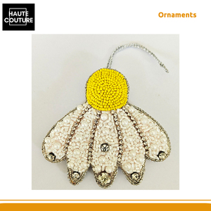 Fabriqué en Inde, ornements festifs suspendus en forme de patte, brodés à la main, pour la décoration de la maison, avec perles et strass, en promotion - Product Image 4