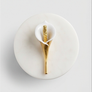 Ceramic Food Container Round <b>White</b> With Gold Base And Lid Minimalist Design Polished Finish For Kitchen Use And <b>Table</b> - Product Image 2