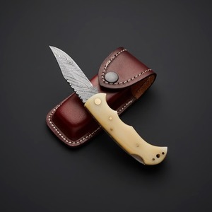 Hecho a Mano Personalizado |   Navaja de bolsillo de acero de Damasco |   Regalo para Él |   Artículo Coleccionable |   Cuchillo Personalizado Resistente para Uso Diario - Product Image 2