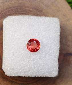 Piedra Preciosa Natural Rara de Sunstone Roja de Oregón, Corte Facetado Rojo Cobre, Forma Redonda, Certificada por IGI, 6-7mm, para Joyería Fina - Product Image 2