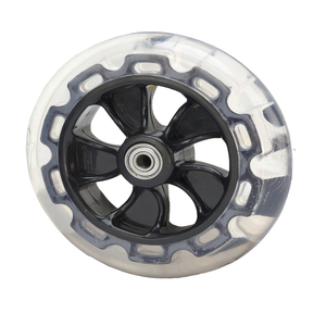 Pneu solide de qualité supérieure EMCO E-KS8-1-1 de 6 pouces, léger, avec roulements lisses 608ZZ, durable et facile à installer - Product Image 1