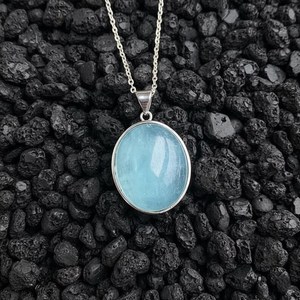 Pendentif ovale en aquamarine naturelle, argent sterling 925 plaqué or 14 carats, pierre précieuse bleue, cadeau de bijoux pierre de naissance de mars - Product Image 6