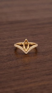 Bague semi-montée en argent sterling 925 avec pierre précieuse marquise, bande chevron en CZ, plaqué or 18 carats, bijoux personnalisés - Product Image 2