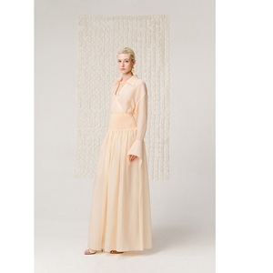 Faldas de seda de moda para mujer, falda maxi fruncida NANA, faldas premium ODM coreanas de triacetato para mujer y niña, de Vietnam - Product Image 2