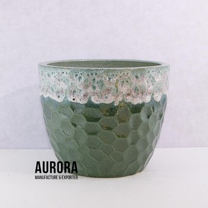 Maceta de Cerámica Esmaltada Verde con Patrón Hexagonal, Diseño Rústico Wabi-Sabi para Plantas de Interior - Product Image 2