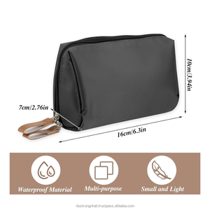 Vietnam Factory Wholesale Eco Recycled Leather Makeup <b>Bags</b> Custom Logo Fashionable <b>Hanging</b> Travel <b>Toiletries</b> <b>Bag</b> for Zipper - Product Image 4